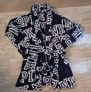 VS PINK BATHROBE
